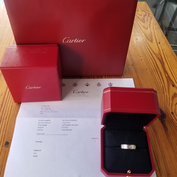 Cartier Jewelry - 🆕 CARTIER LOVE RING WITH 6 DIAMONDS